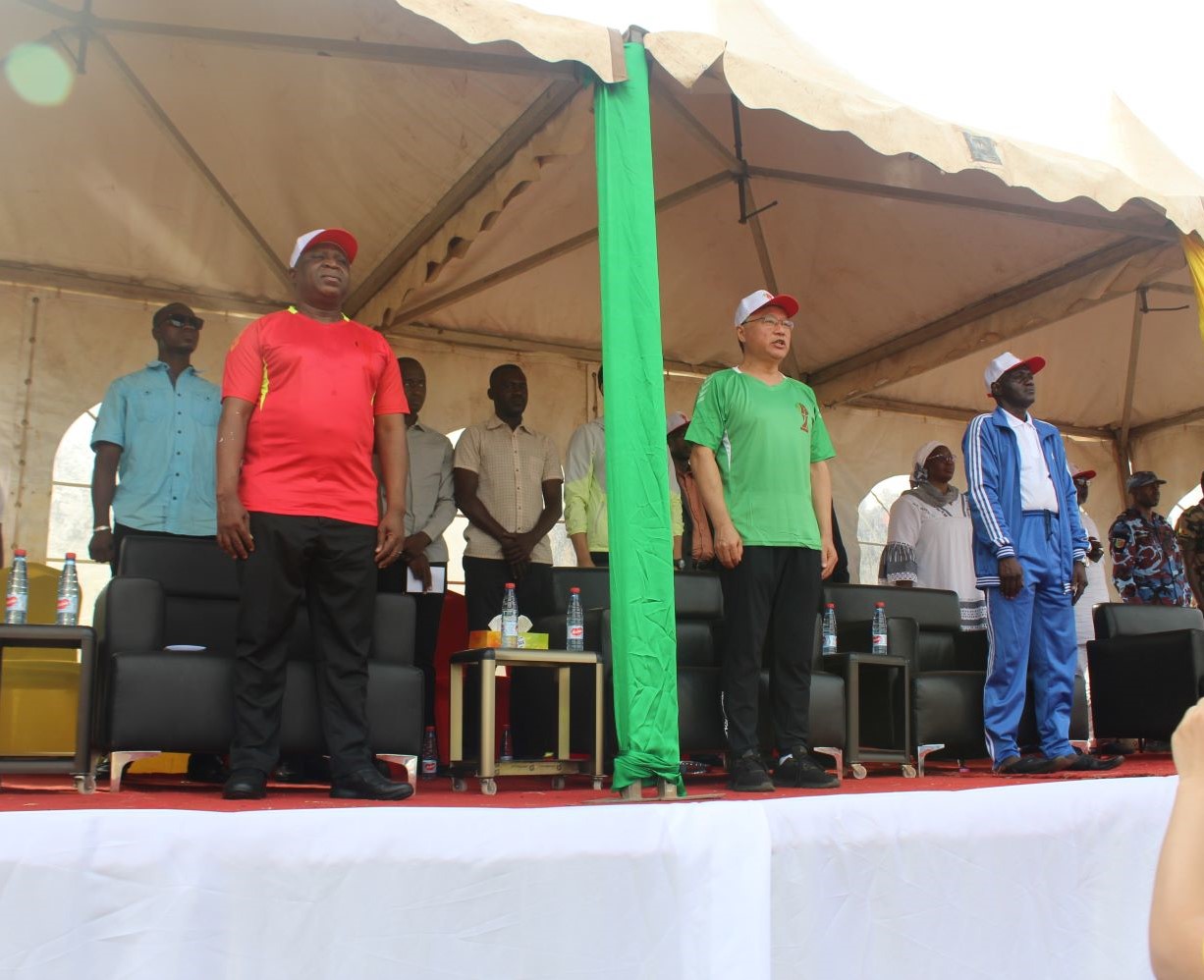 Discours de S.E.M. CHEN Zhihong,  Ambassadeur de Chine au Mali, à l’occasion de la Cérémonie d’ouverture du tournoi de football “Coupe de l’Ambassadeur de Chine”